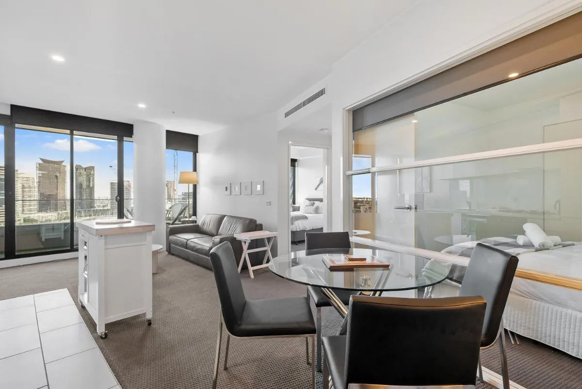 Resort Style Living Yarra Wharf — 5