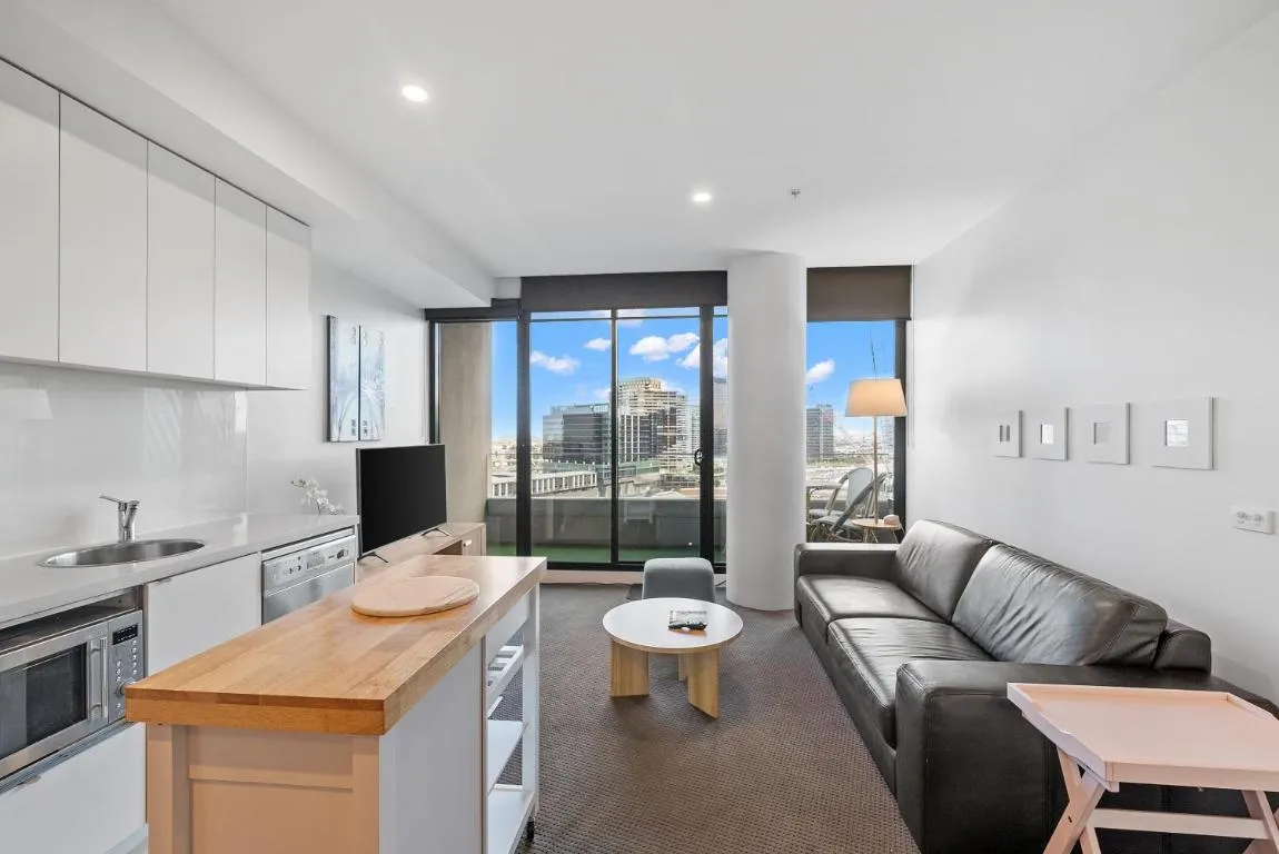 Resort Style Living Yarra Wharf