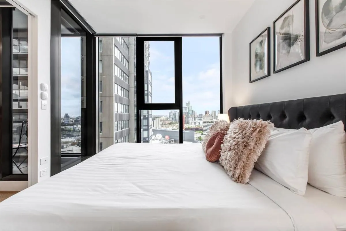 ‘Rose-Tinted Charm’ Experience Resort-style Living — 2