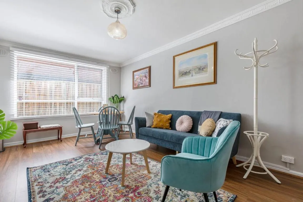 Rosewood Lodge – Cottage Charm off High Street