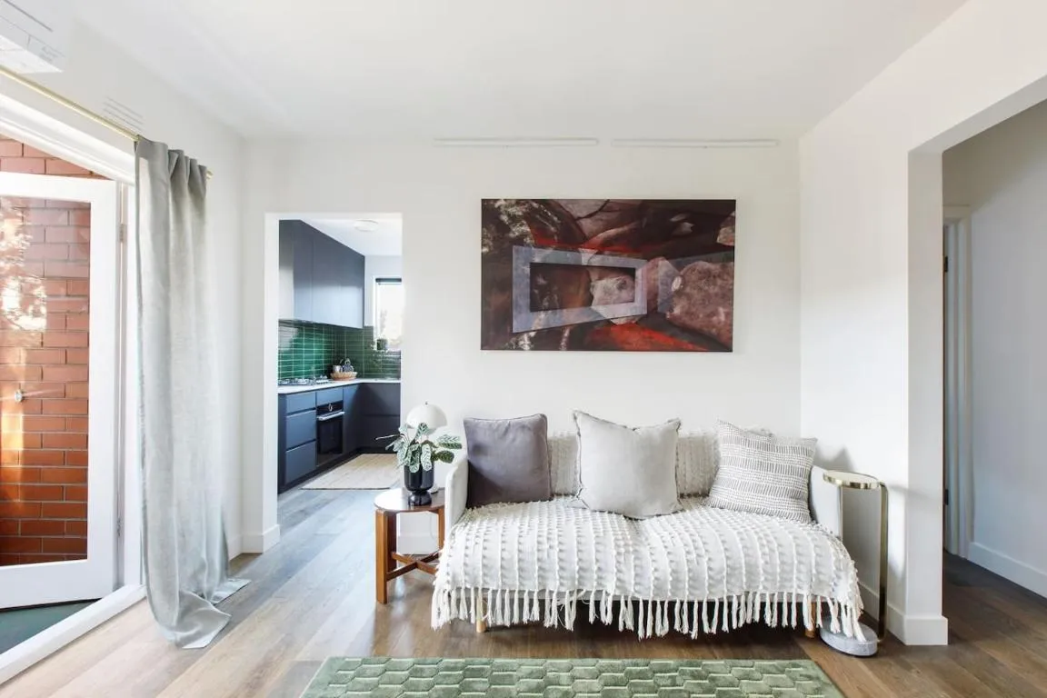 Sage Haven – Laidback St Kilda Beach Living