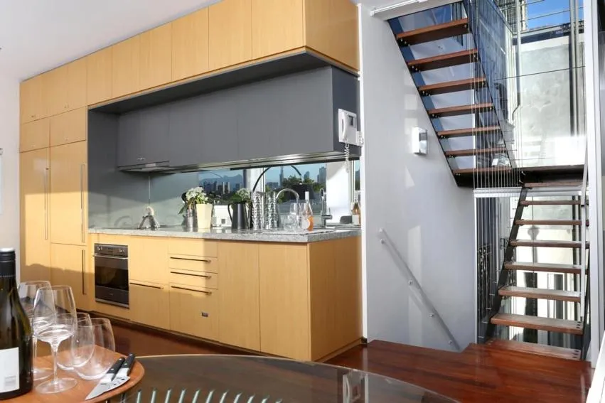 Saint George – The Townhouse — 3