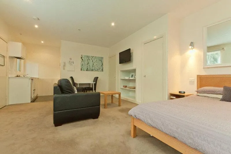 Sixty Two On Grey Serviced Apartments — 5