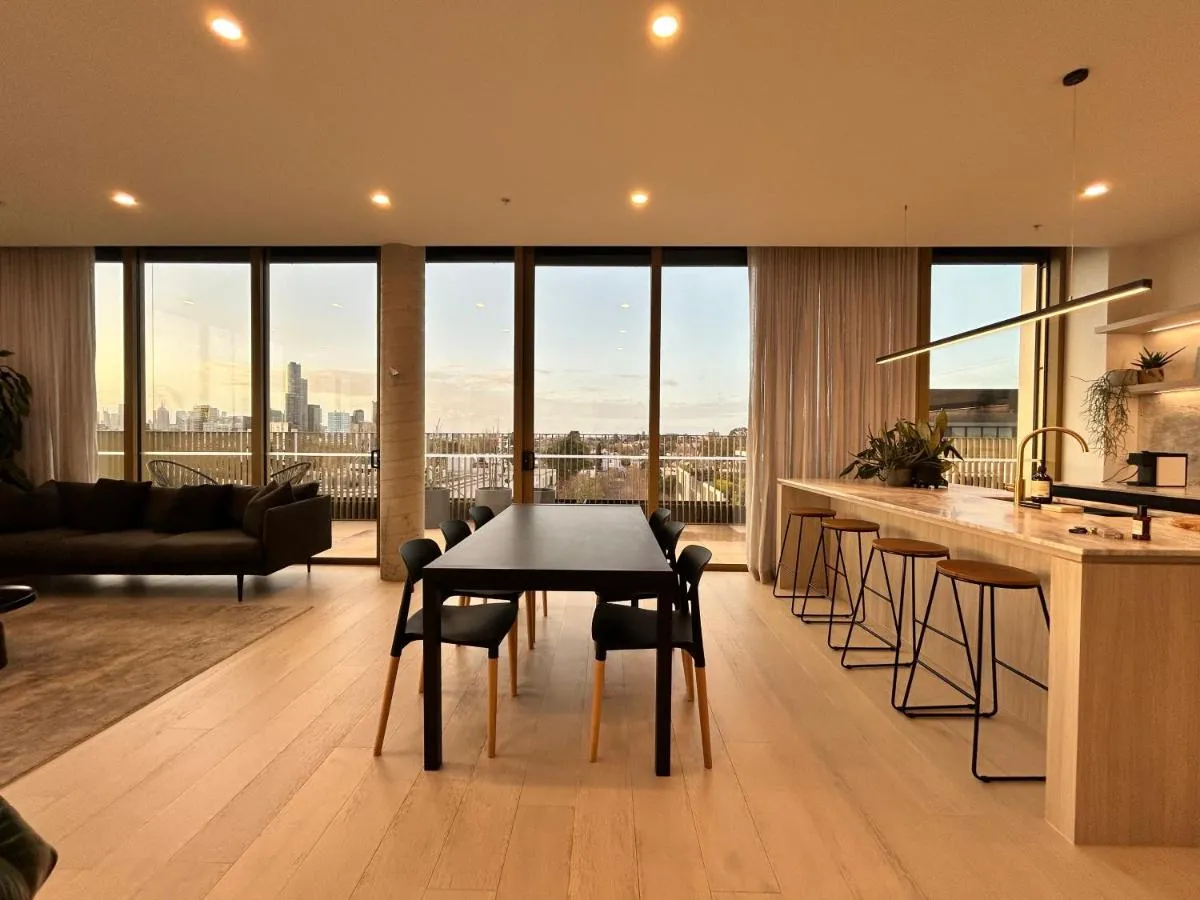 Soho Penthouse – City View with Outdoor Bath — 4