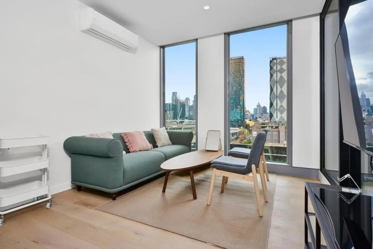 South Melbourne Oasis – Best City views! — 5