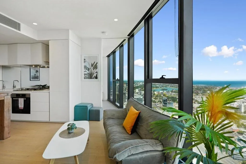Southbank 2bdrm Apt – 46th floor amazing view — 5
