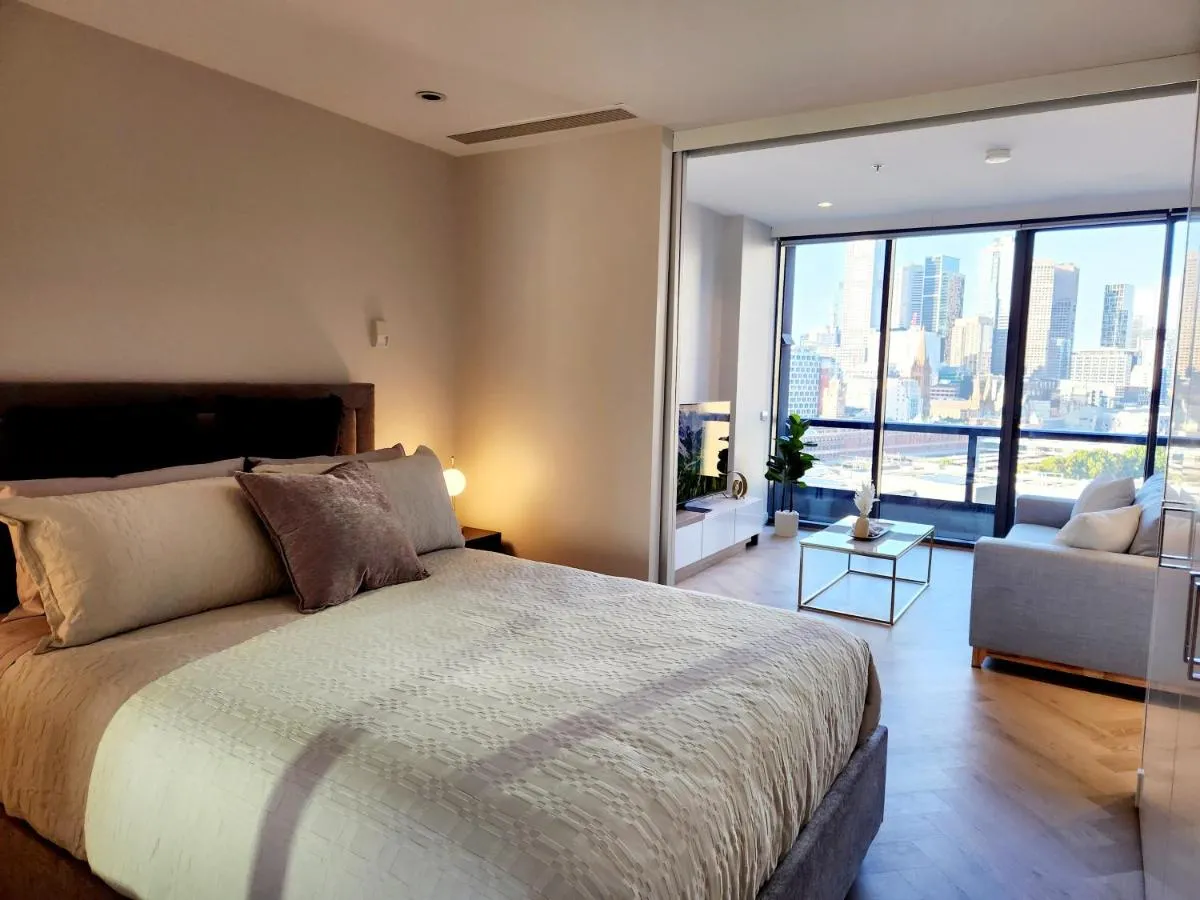 Southbank City-view Apartment — 2