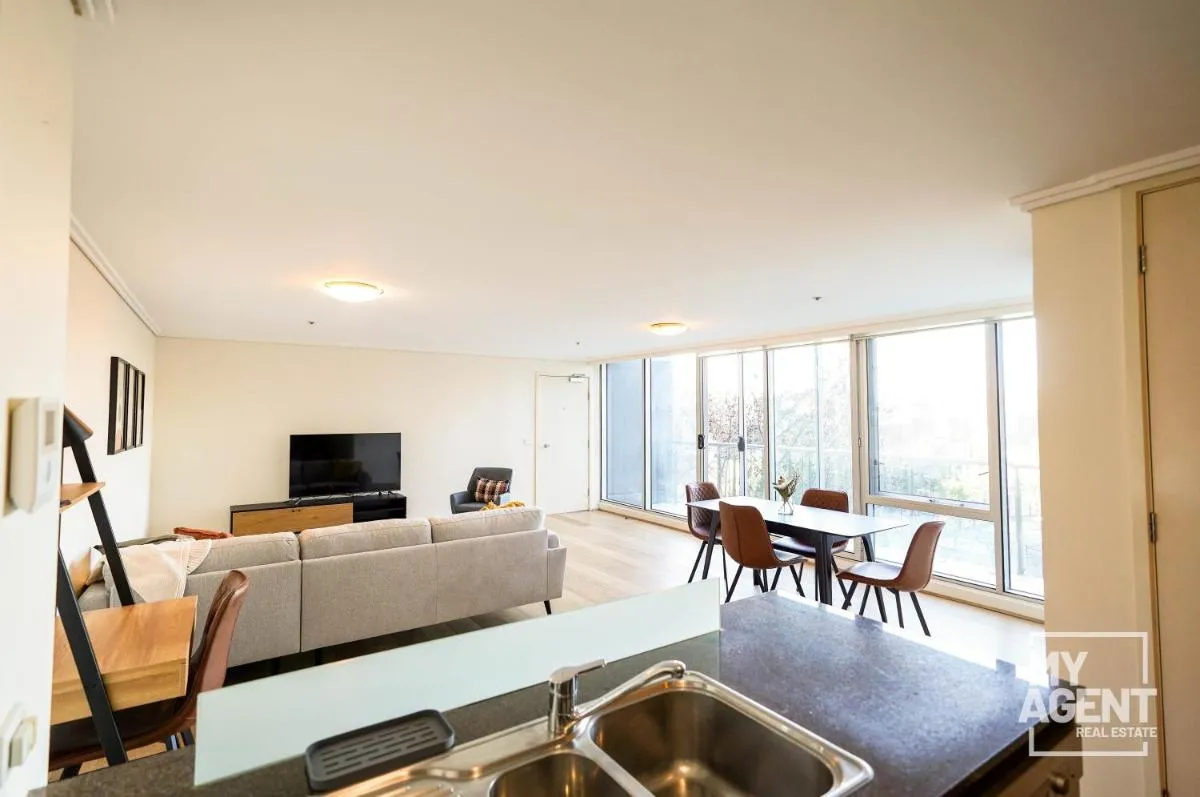 Spacious Apartment in Southbank – Sleeps 6 — 5