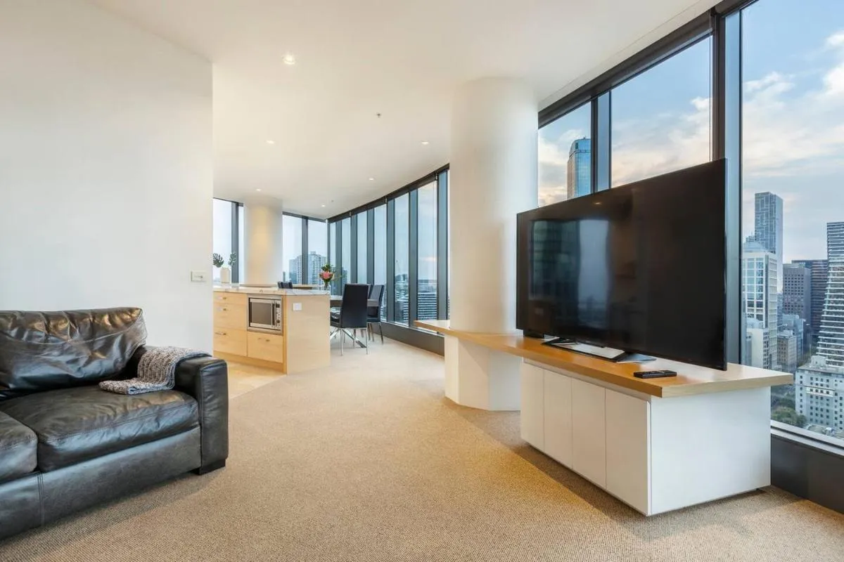 Spectacular Panoramic City Views in Sky-High LUXE — 5