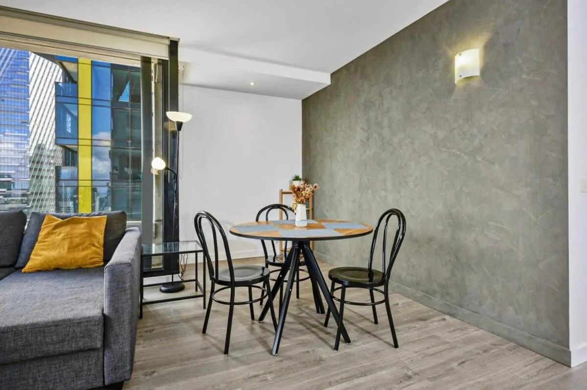 Spencer Sanctuary – 2 Mins from Southern Cross — 5