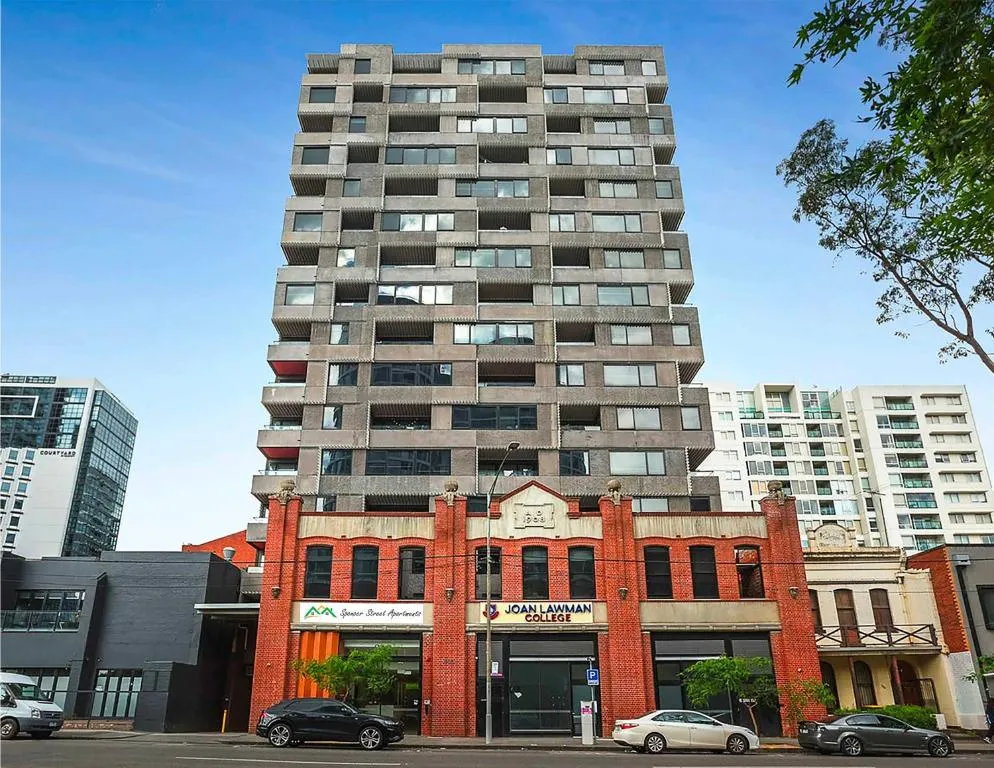 Spencer Street Apartments