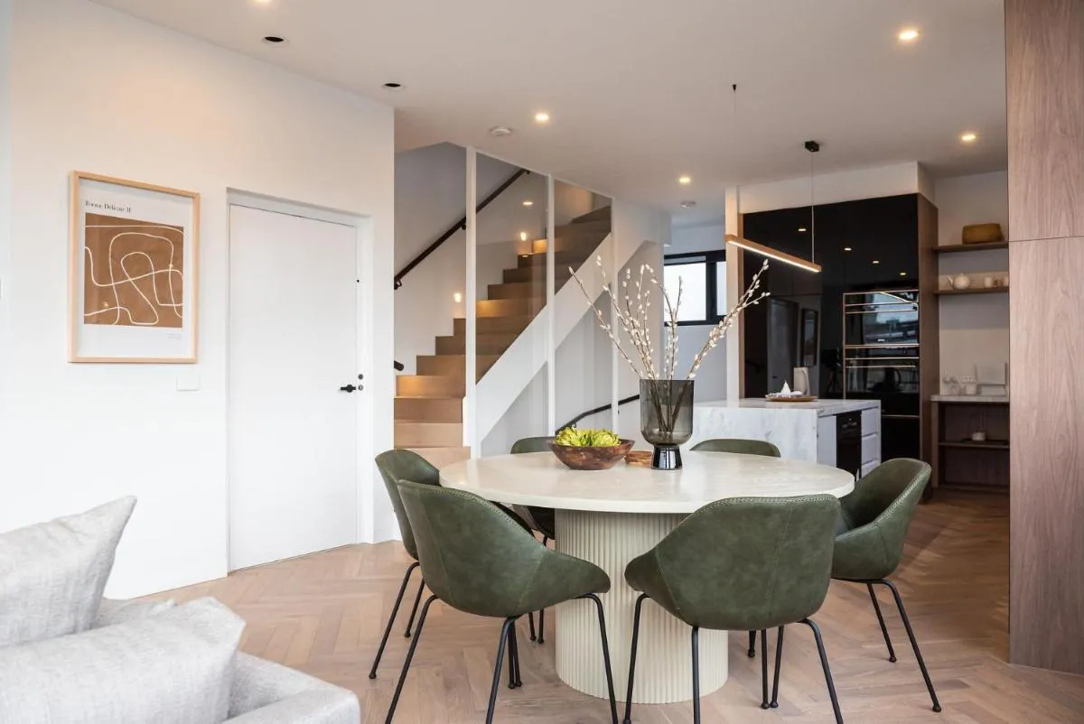 Sport Precinct Luxury Style over four levels — 4