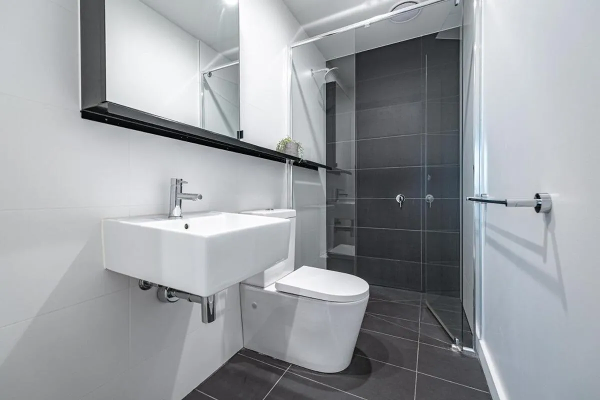St Kilda 2br2ba Balcony Viewworkstation Park — 3
