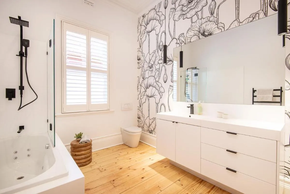 Stylish Contemporary Retreat St Kilda — 3