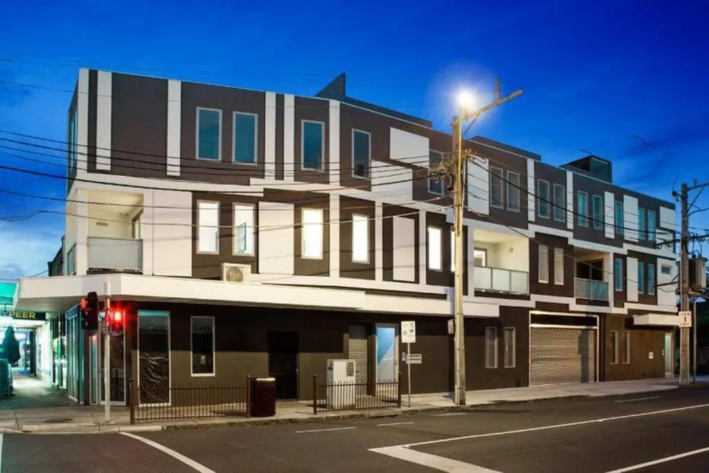 Stylish Serenity at Orrong — 5