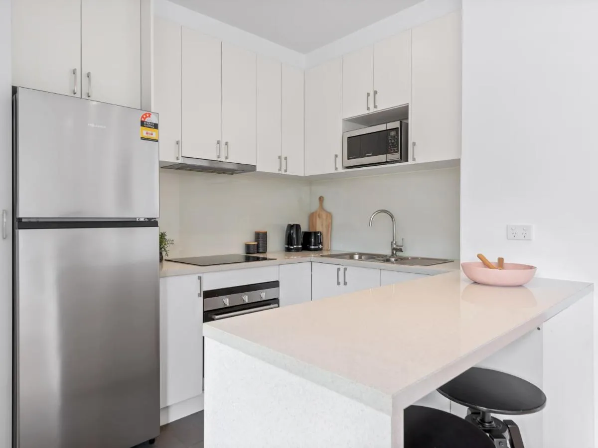 Sweet Darling by Ready Set Stay- South Yarra — 4