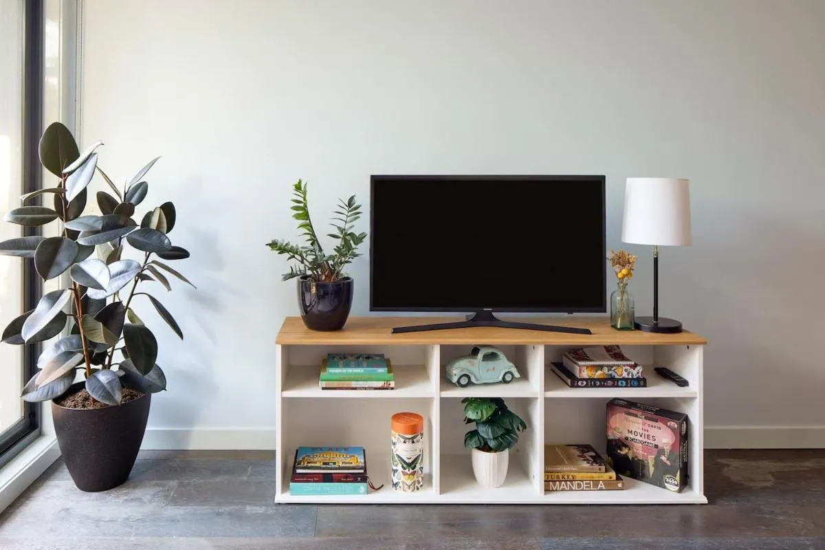 The Abby – Contemporary Inner-city Convenience — 5