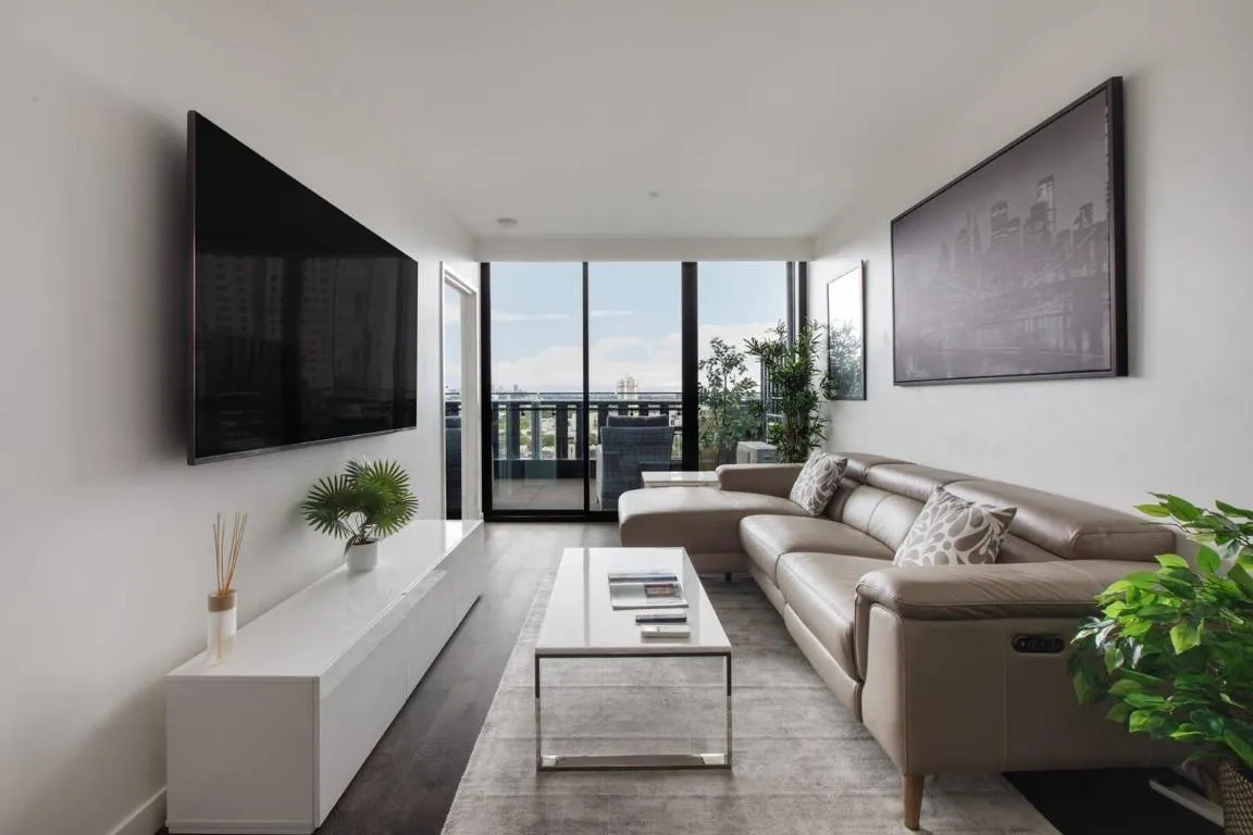 The Clarke – Sophisticated Southbank Living