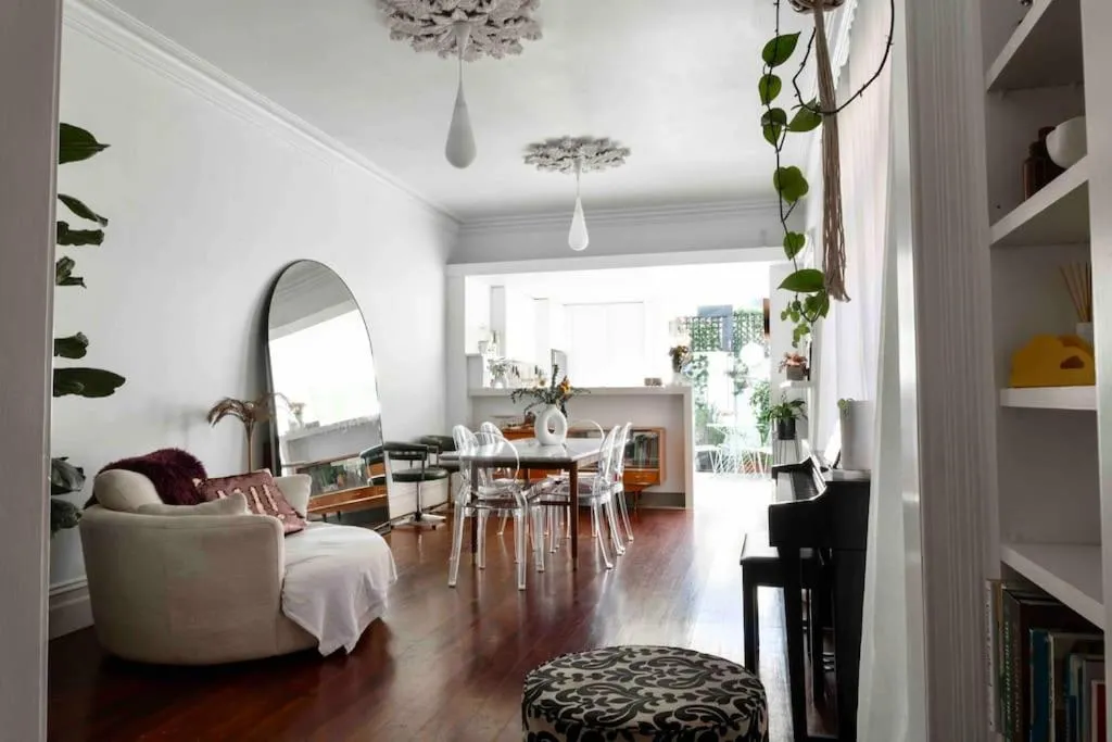 The Eversley – a Stylish Terrace house in Fitzroy — 2