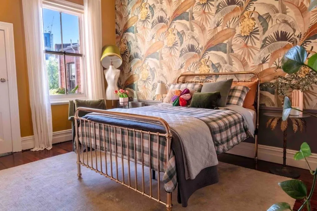 The Eversley – a Stylish Terrace house in Fitzroy — 3