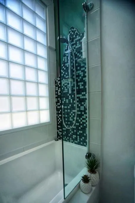 The Eversley – a Stylish Terrace house in Fitzroy — 4
