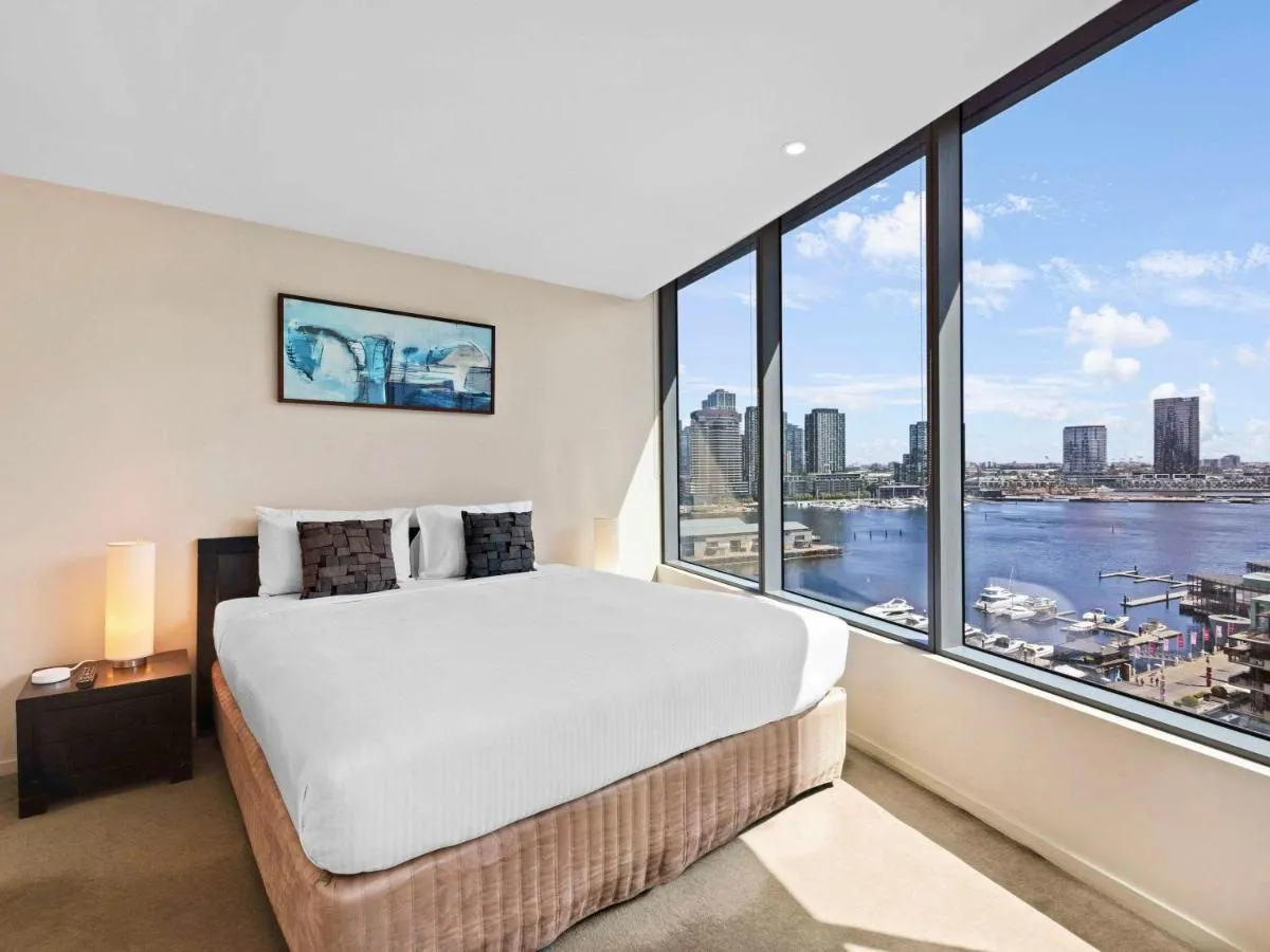 The Sebel Residences Melbourne Docklands Serviced Apartments — 5