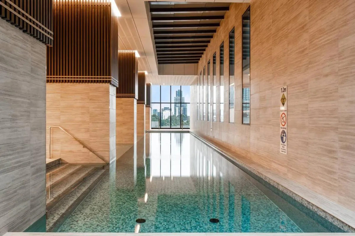 The View on Elizabeth – Chic City Centre Living — 4