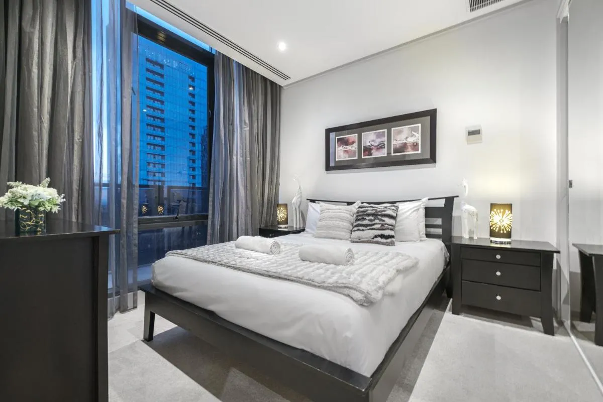 Top Floor 2br2ba Southbankparkingbalcony — 2