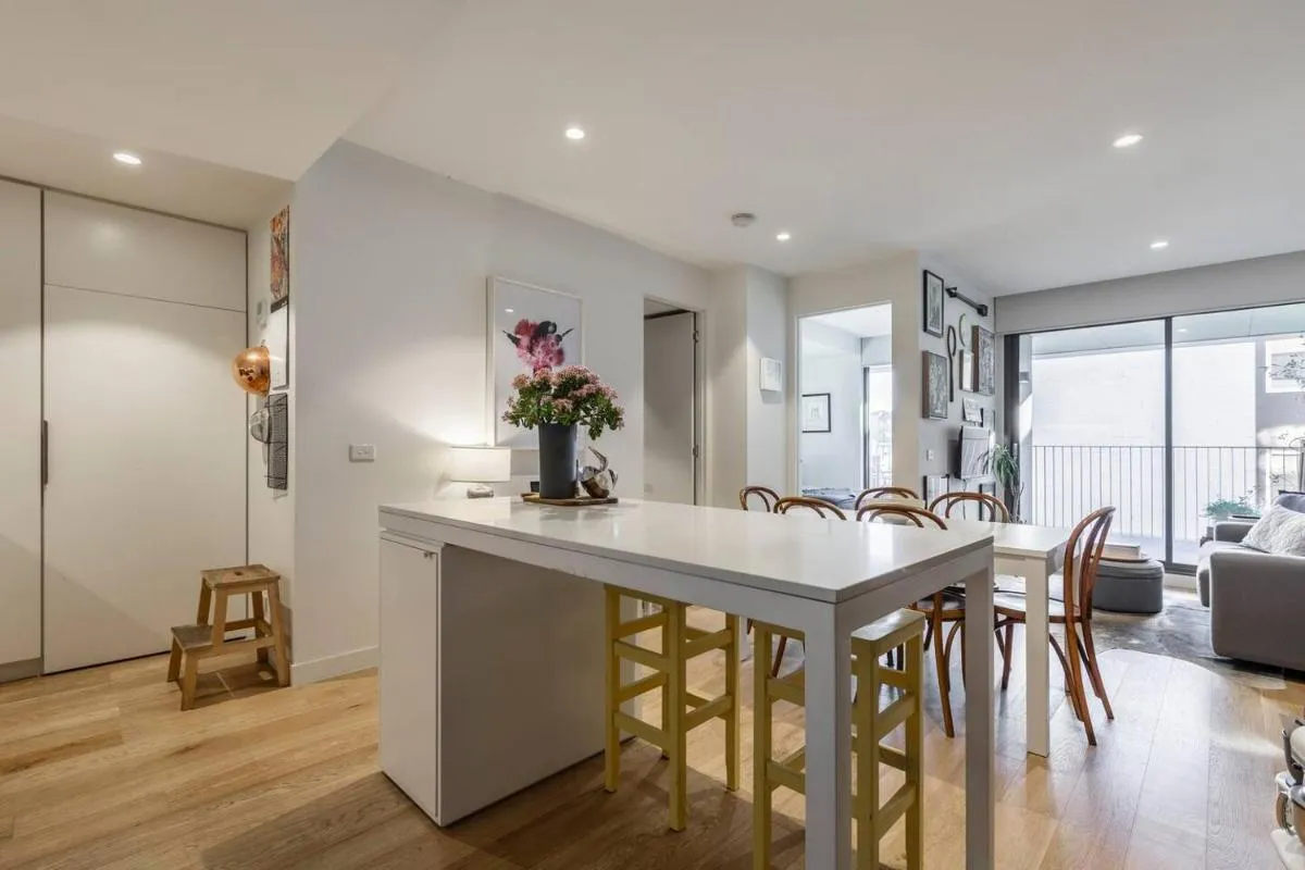 Urban Escape on Smith Street with Balcony & Parking — 4