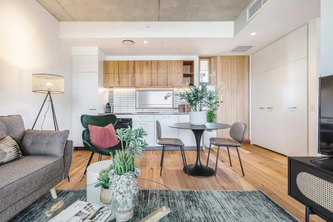 VAQUAY Elements In South Melbourne