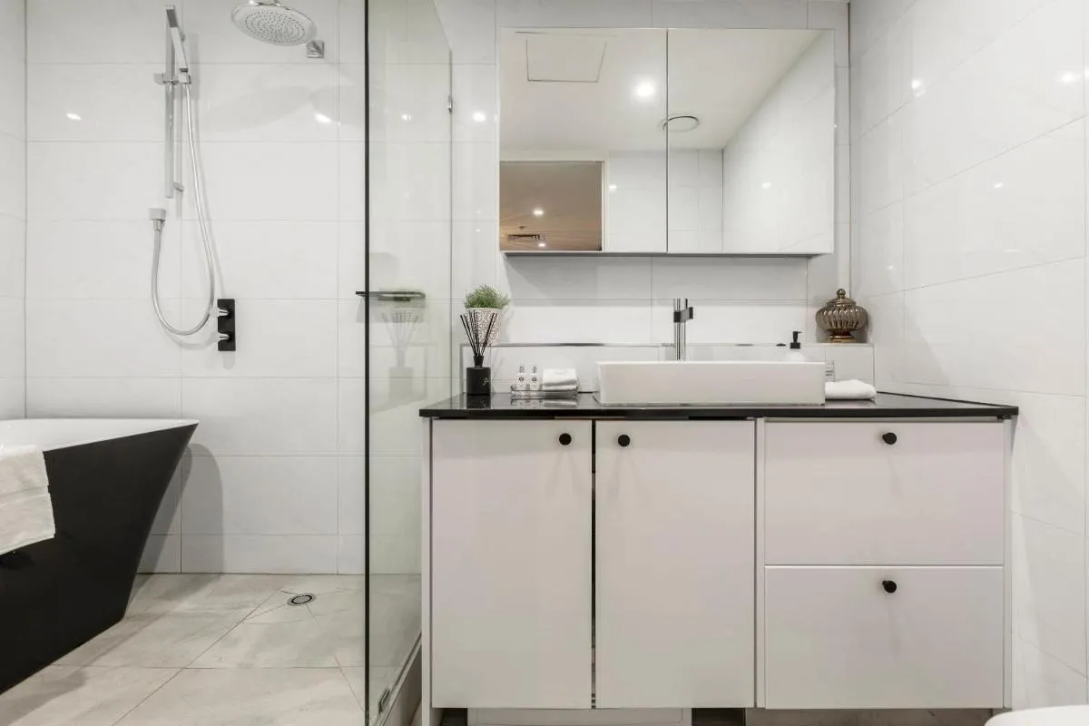VAQUAY Mon Tresor In Melbourne CBD — 3
