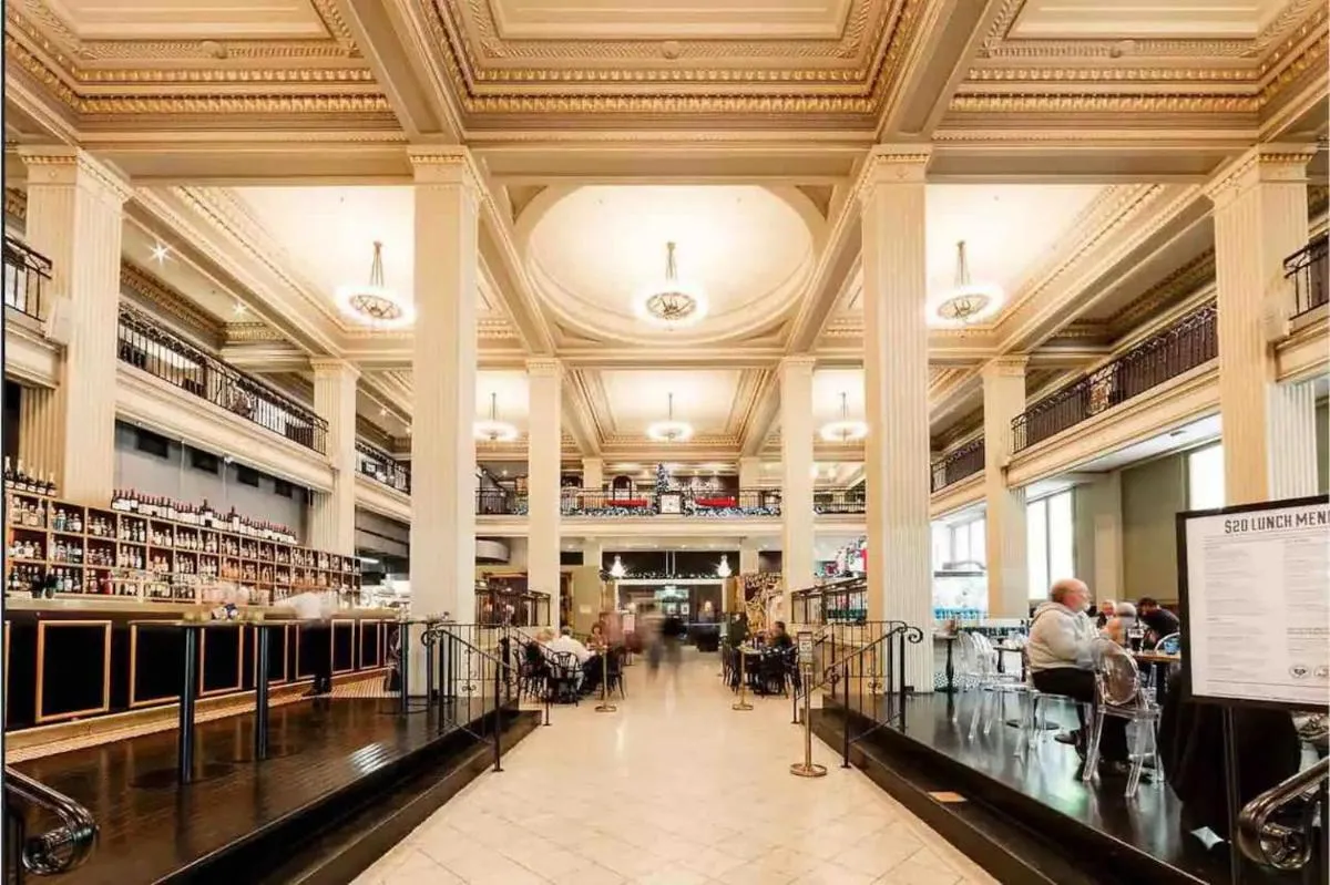 VAQUAY Mon Tresor In Melbourne CBD — 4