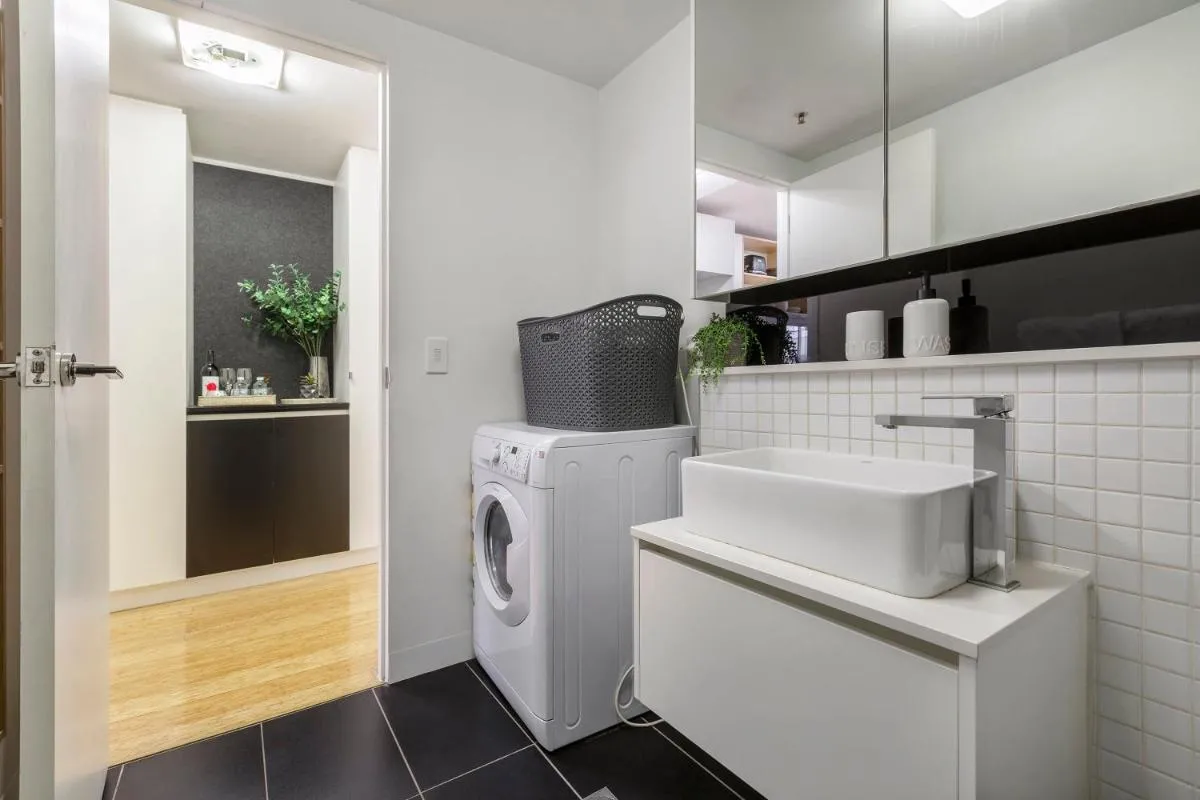 VAQUAY Verge In Brunswick East — 3