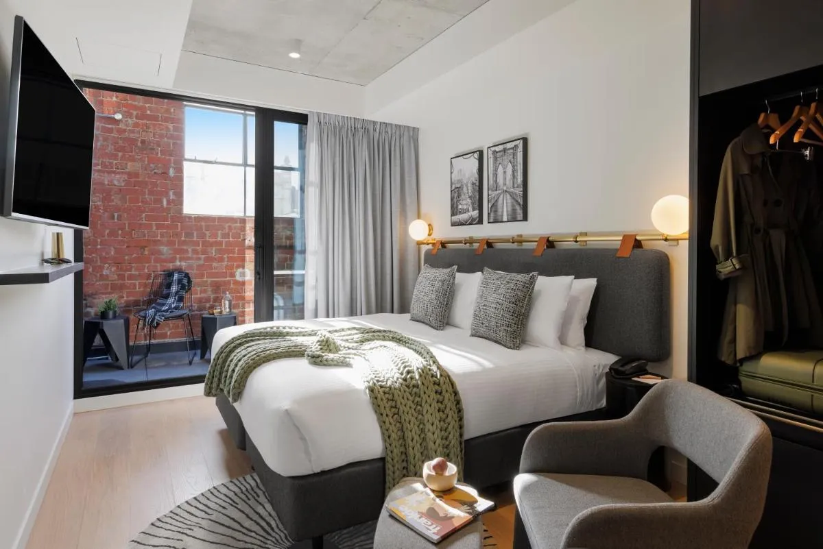 Veriu Collingwood — 5