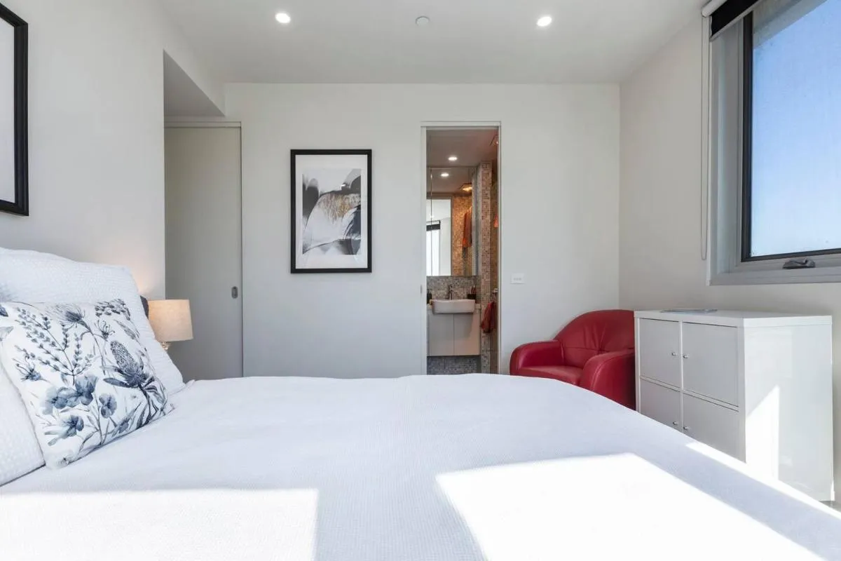 Vivid on Malvern Road – A Convenient Lifestyle Stay — 2