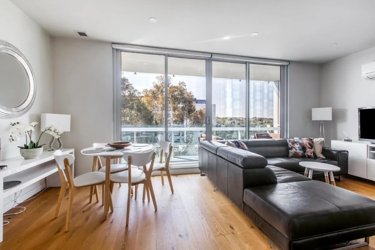 Vivid on Malvern Road – A Convenient Lifestyle Stay — 5
