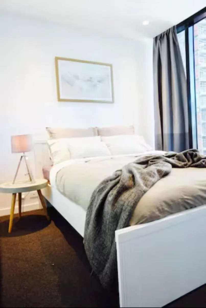 WOW Apartment on Elizabeth — 4