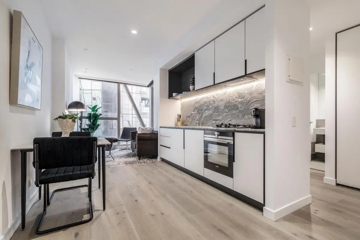 West Side Boutique 1BR Near Shopping Precinct! — 5