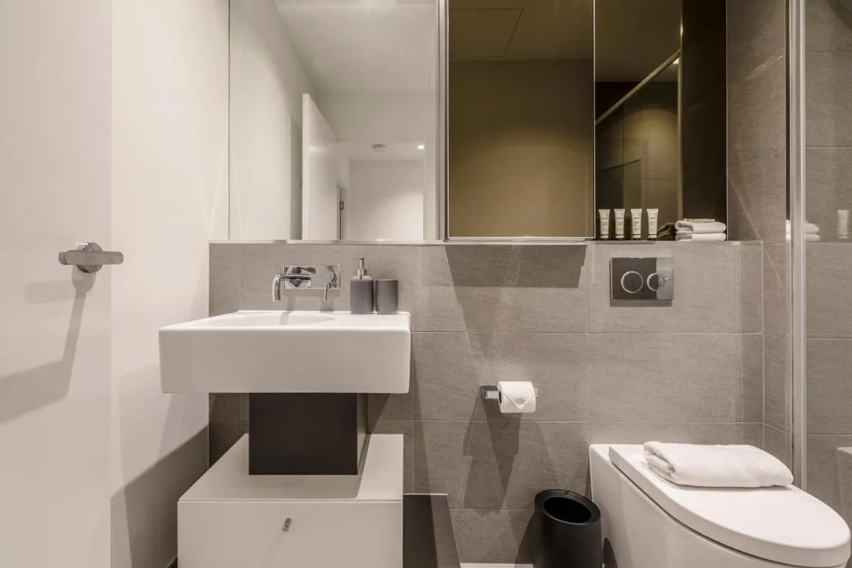 West Side Boutique 1BR Near Shopping Precinct! — 3