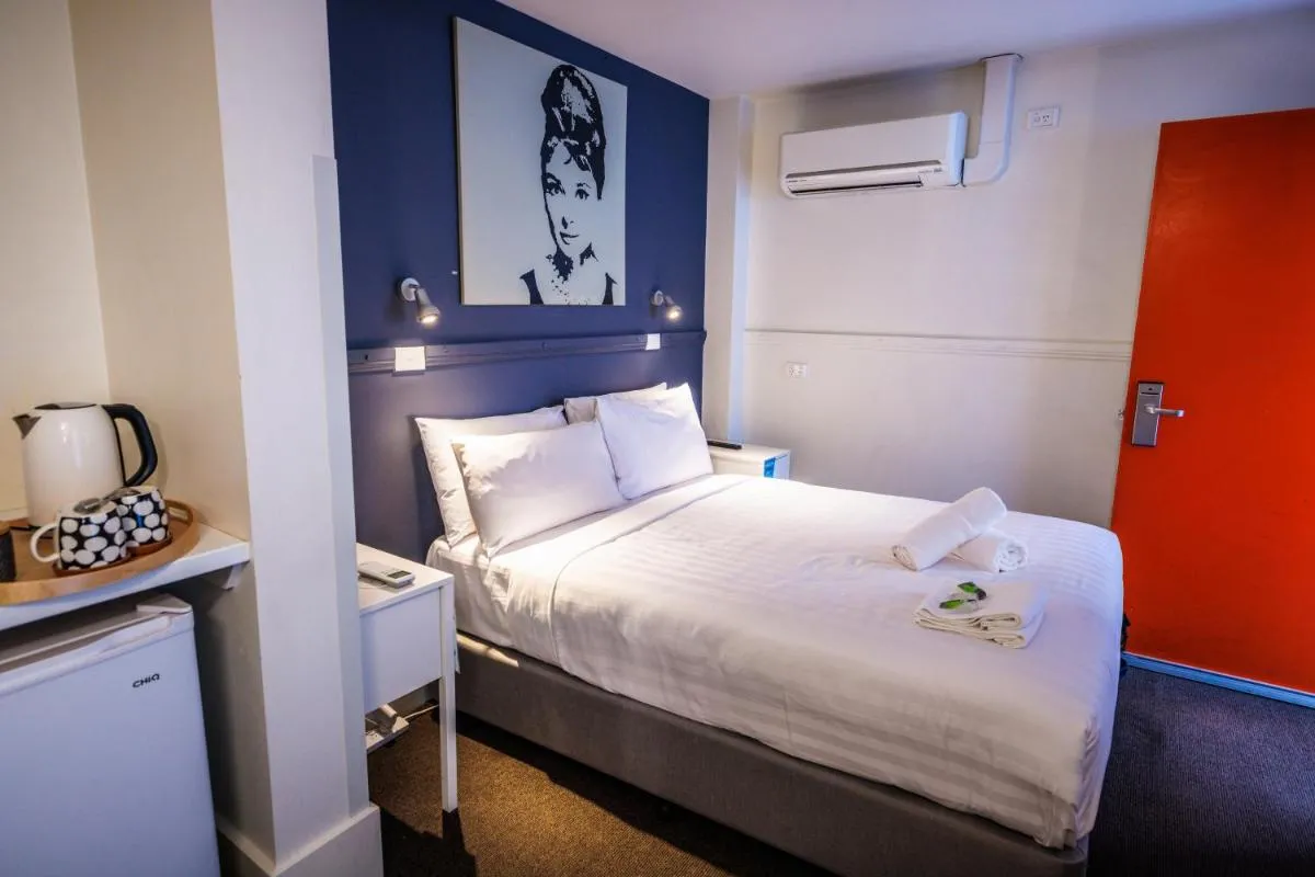 YHA Melbourne Central — 2