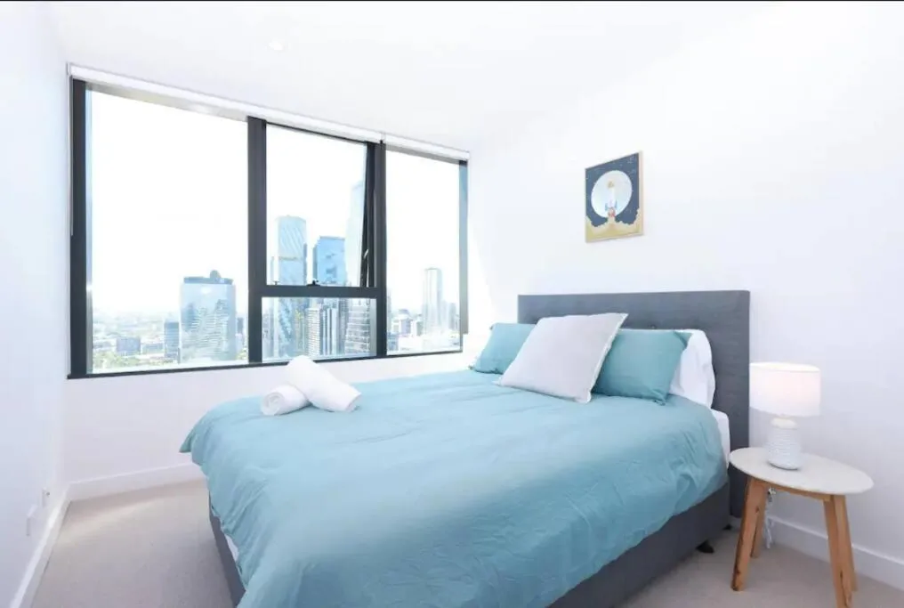 13D Central, city view, near Yara with Free Parking, TramStop — 2