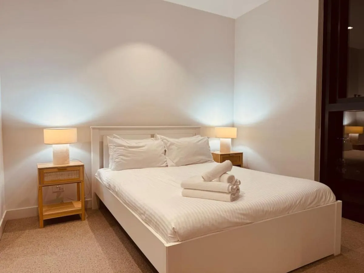 1bed apartment at EQ Tower — 2