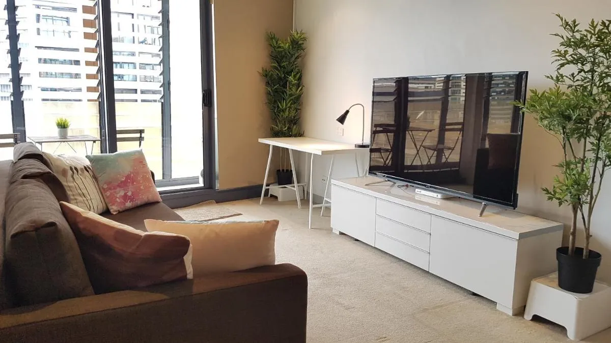2BEDS Melbourne Central|Crown Casino|Colin|S Cross — 4