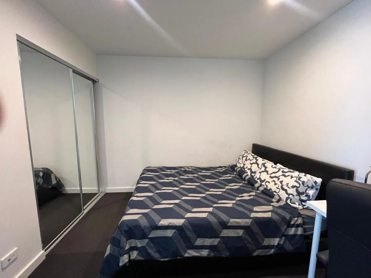 2 bedroom appartment — 3