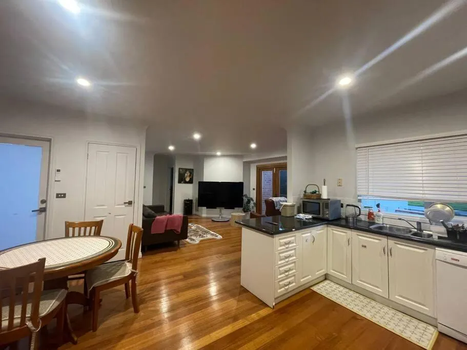 3BR Artistic Home, Netflix, Gym, Camberwell market. Taste The True Melbourne — 4