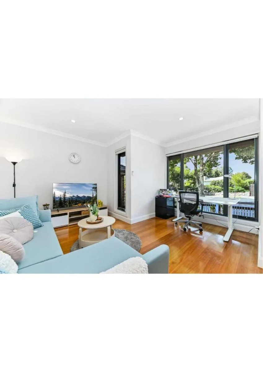 3BR Boxhill Elegant House — 4