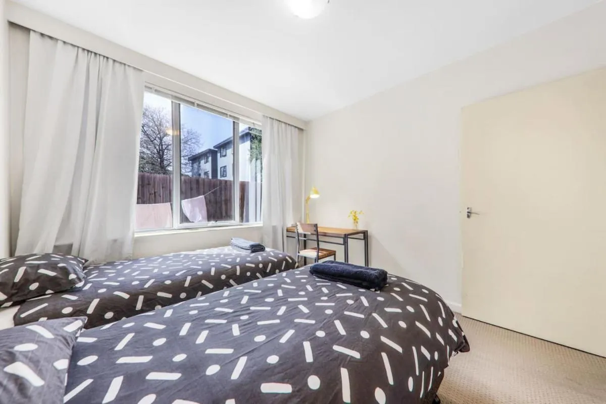 3 Bedroom 60s Retro by Alma Park — 2