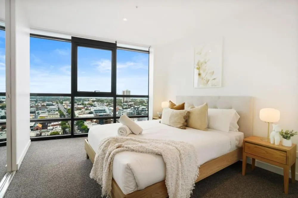 A Comfortable Stay Awaits you in Southbank — 2