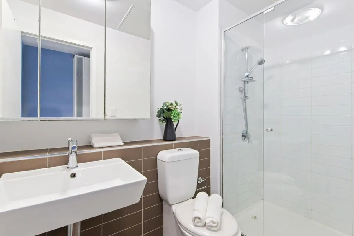 A Stylish & Comfy Studio Next to Southern Cross — 3