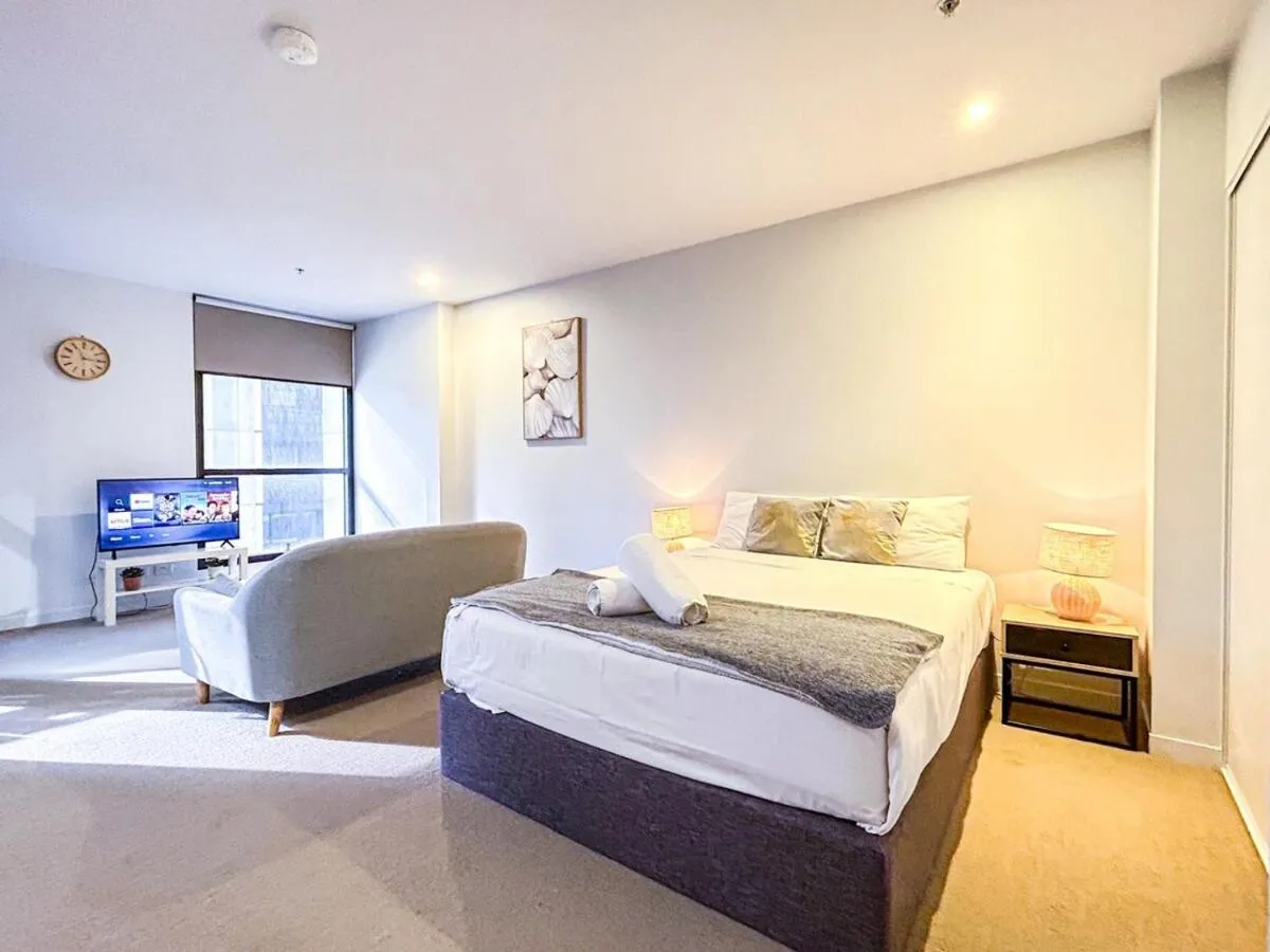 Abeckett St 1br1ba Studio Wifi Balcony — 2
